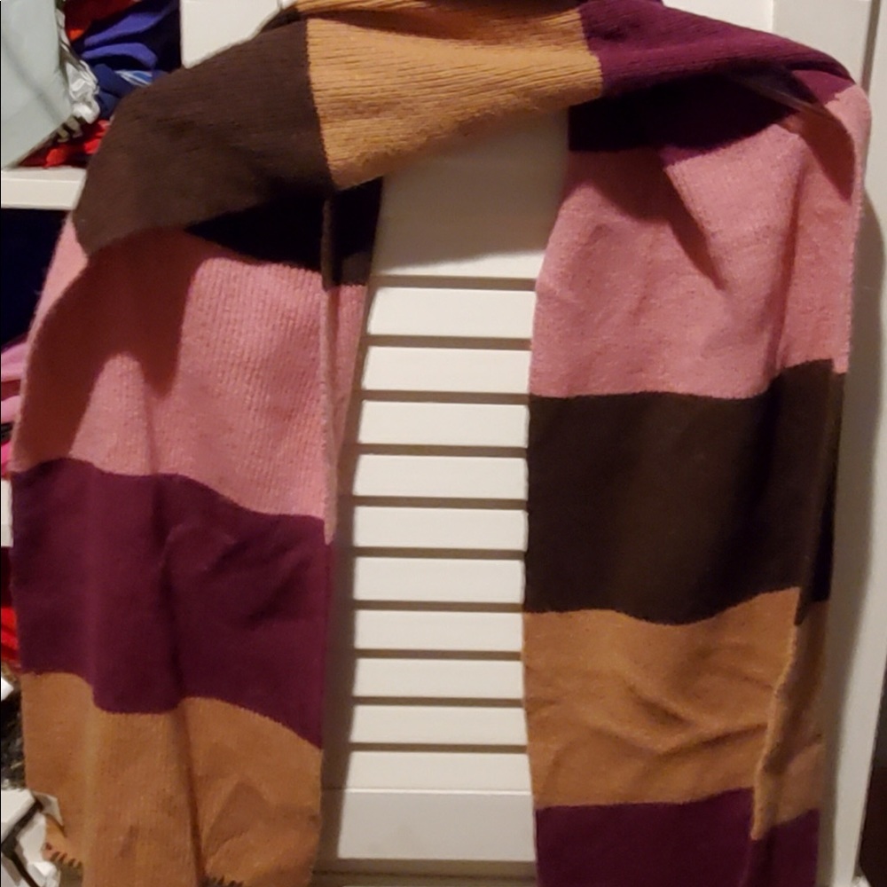 NWT Vintage Renee’s of New York Lambswool scarf with matching gloves